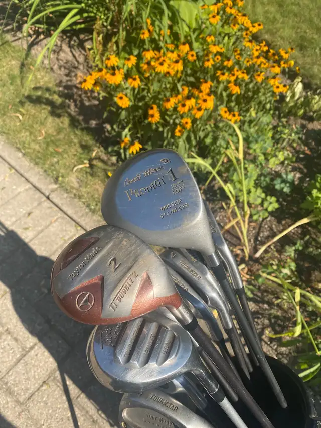 Set of golf irons in Golf in London - Image 8