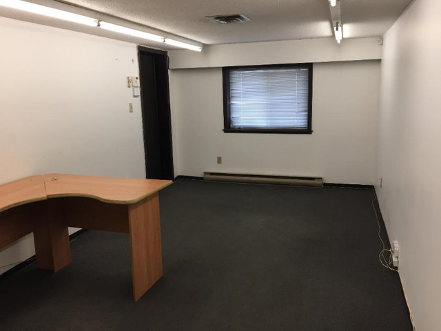GREAT OFFICE SPACE FOR RENT!!! in Commercial & Office Space for Rent in Oshawa / Durham Region - Image 3