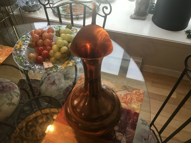 Vase en cuivre dans Art et objets de collection  à Lanaudière - Image 2