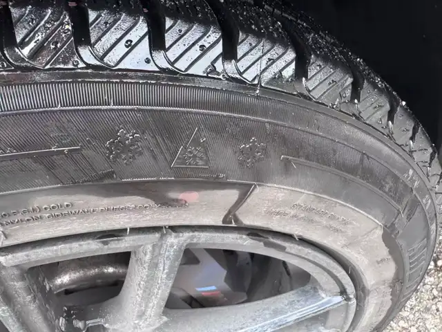 BMW X3 Winter Tire Package – 235/55R19 – in Tires & Rims in Markham / York Region - Image 4