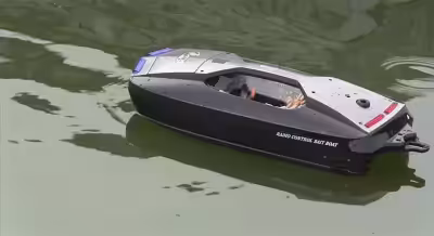 Joysway 3151 V3- BAITING 500 Bait Boat 2.4GHz RTR This Hobby-class RC bait boat comes with a 500 gra...