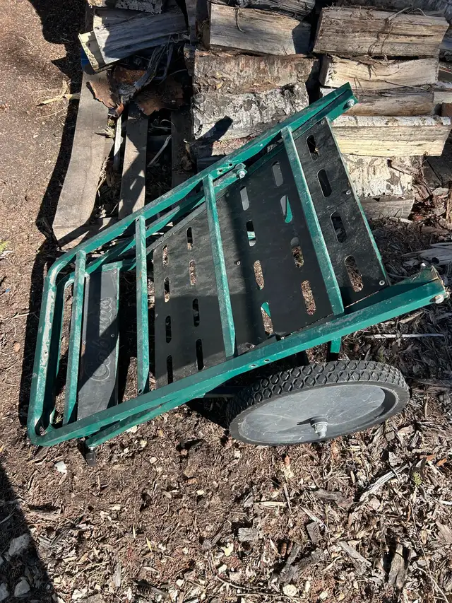 Cabela’s deluxe game cart  in Fishing, Camping & Outdoors in Winnipeg - Image 3