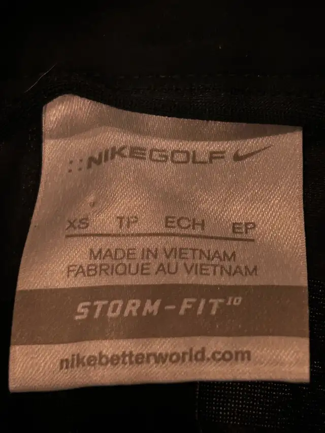 Nike Storm Fit Men’s Golf Pants - Size XS in Golf in Ottawa - Image 10