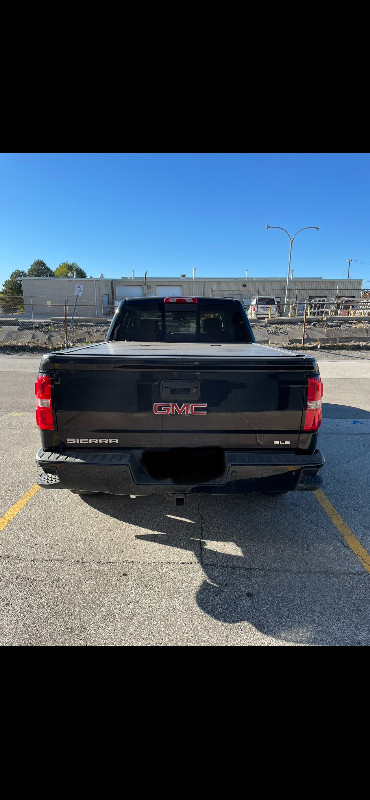 2018 GMC Sierra 1500 in Cars & Trucks in Hamilton - Image 4