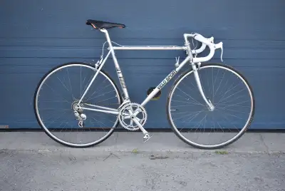 Velo Sport Super Aero – Shimano 600 AX, View more