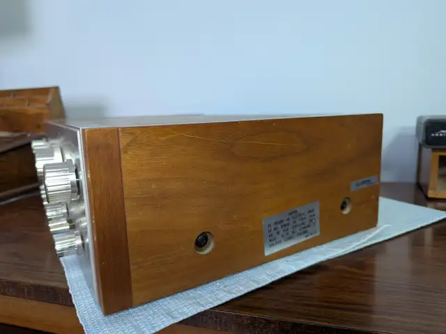 Vintage Pioneer 8100 integrated amplifier c. 1974 in Stereo Systems & Home Theatre in Calgary - Image 6