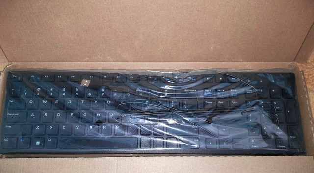 Brand New Dell Keyboard in original Box For Sale in Mice, Keyboards & Webcams in St. Catharines