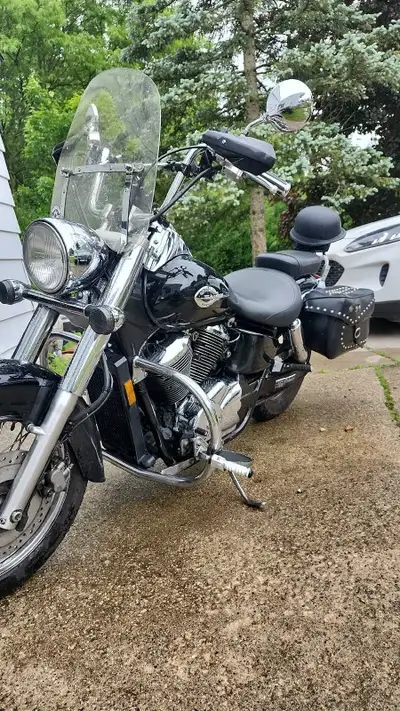 2003 honda shadow vt750 ace Perfect bike for learning how to ride selling because I want to upgrade...
