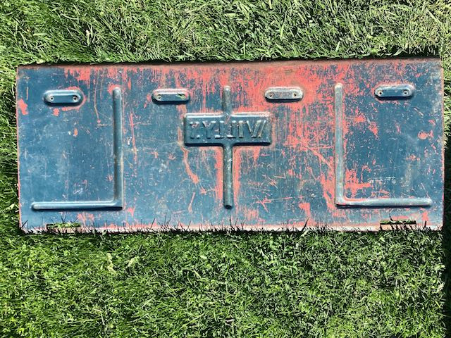 1947 -54 Jeep ( Willy"s)  original tailgate.     SOLD in Auto Body Parts in Kingston - Image 2