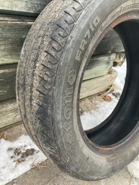 Two set of used winter tires: 215 55R17, 235/65R17 + P185/60R15 in Tires & Rims in Ottawa - Image 11