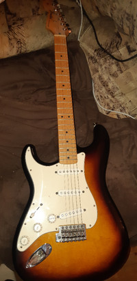 fender stratocaster mexicain 2010 lefthanded gauchère