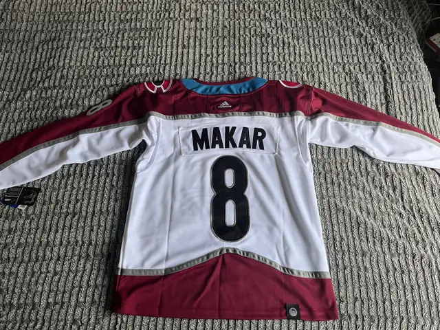 Makar Colorado avalanche Jersey New in Men's in Guelph - Image 2