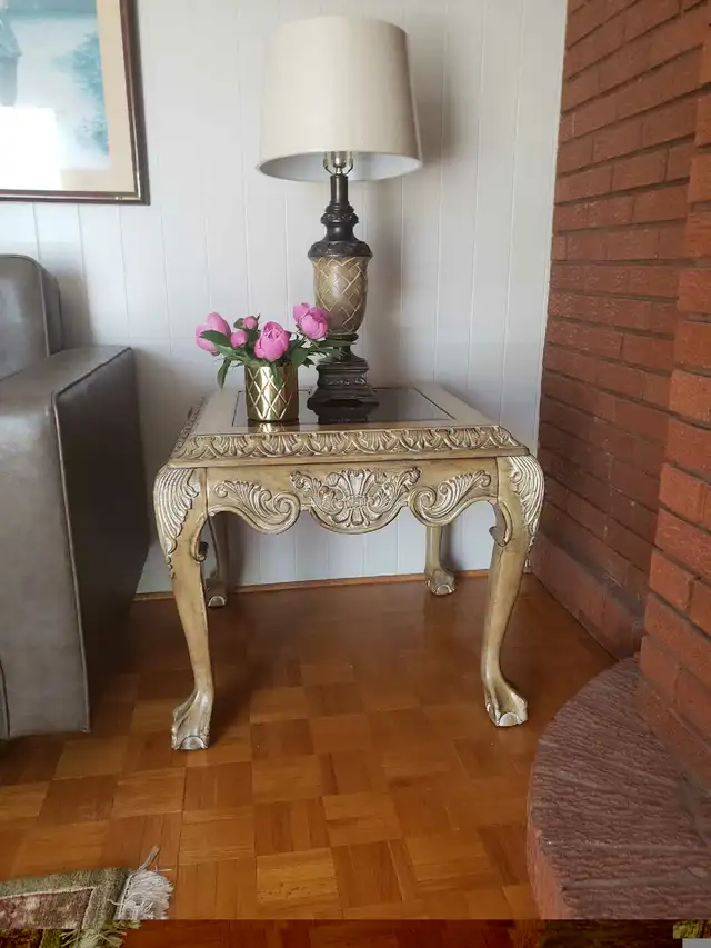 Solid wood and tinted glass top coffee table and 2 side tables in Coffee Tables in Markham / York Region - Image 4