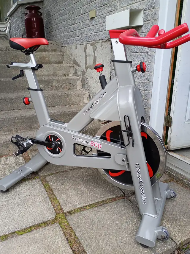 Very massive Spinning OxyCycle — $300 firm, not negotiable
