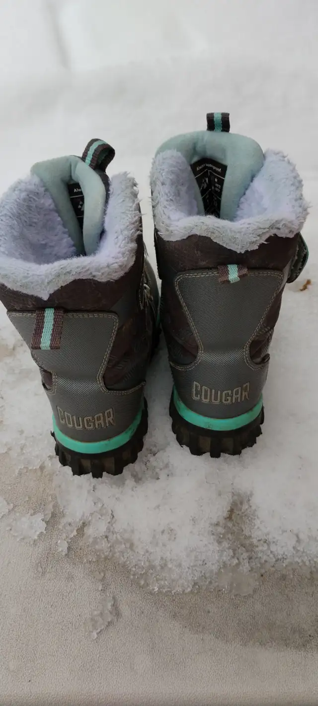 Cougar Kid's Waterproof Winter Boots in Other in Markham / York Region - Image 5