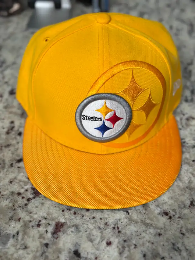 Pittsburgh Steelers Hats in Men's in Calgary - Image 2
