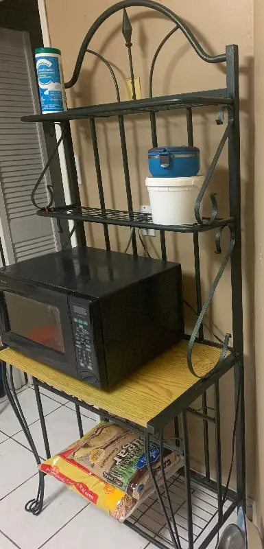 Bakers rack/kitchen rack505386697376419844