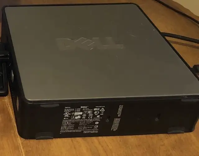 Dell OptiPlex 780 in Desktop Computers in City of Toronto - Image 3