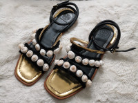 Tory Burch women black Sinclair seashell sandal 8M 