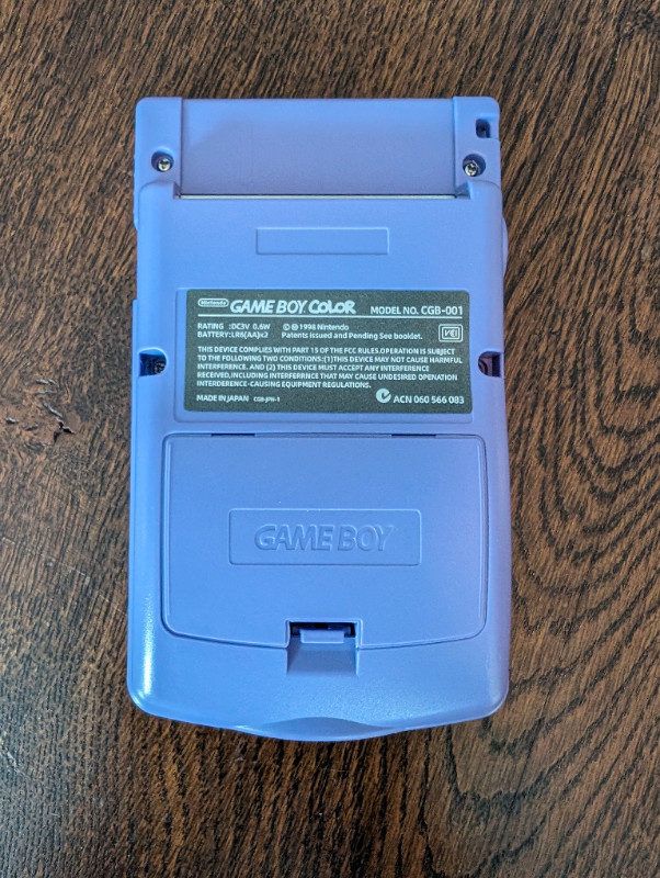 Custom Game Boy Color with Backlit Screen and Gengar Shell in Older Generation in Kitchener / Waterloo - Image 3