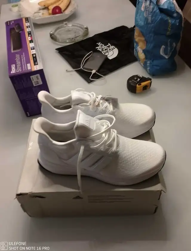 BNIB MEN'S ADIDAS UBOUNCE DNA ALPHASKIN in Men's Shoes in Kitchener / Waterloo - Image 2