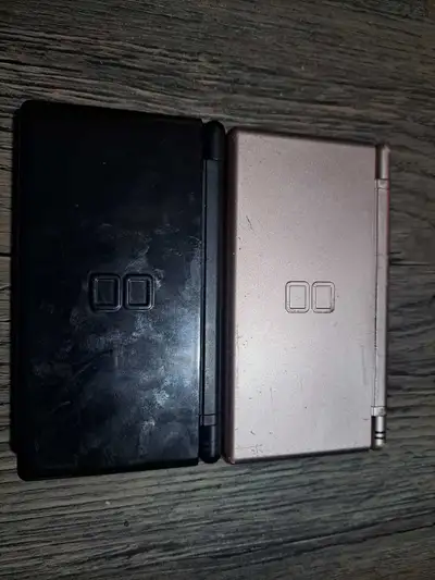 80 each both tested and working with stylus