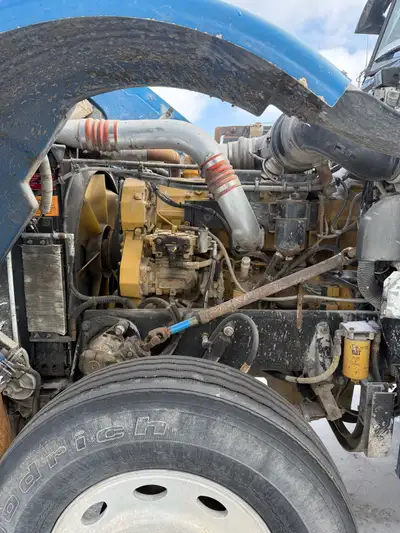 46,000 kms on a total rebuilt I am selling a used Cat 3406E - 6NZ engine, known for its reliability...