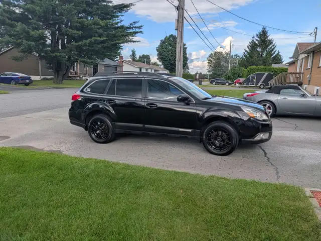 Subaru Outback AWD 2012