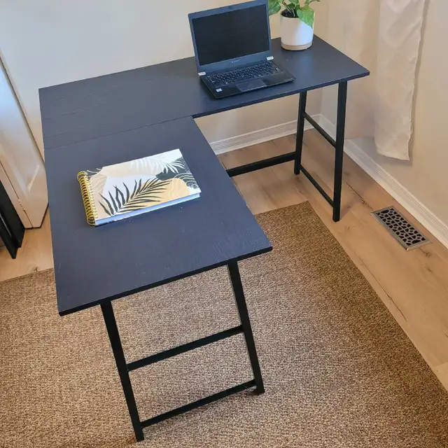 Computer Desk (L-shaped) - Modern & compact in Desks in Ottawa - Image 3