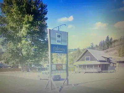 FOR SALE Lot 34 On the Shuswap, Gateway Lakeview Resort. Lee Creek Bare Lot Only. Is only a 3-minute...