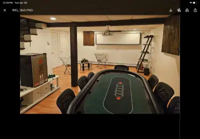 Poker tabl Comes with 9 new rolling chairs Please text or call 902-218-2255