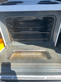  stove oven microwave fridge