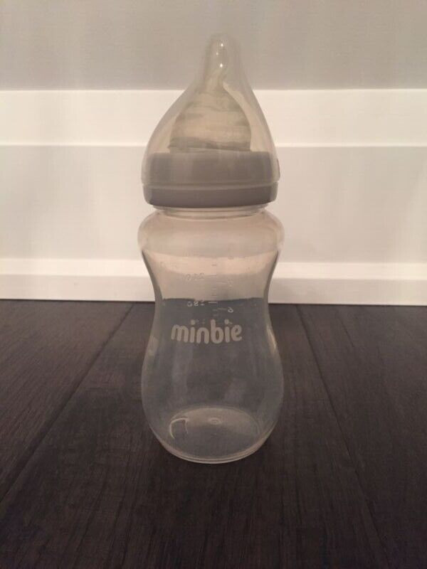 Minbie 9oz Baby Bottle with Pace flow nipple in Feeding & High Chairs in City of Toronto