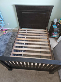 3 in 1 bed frame for a baby to a teenager to grow up with. 