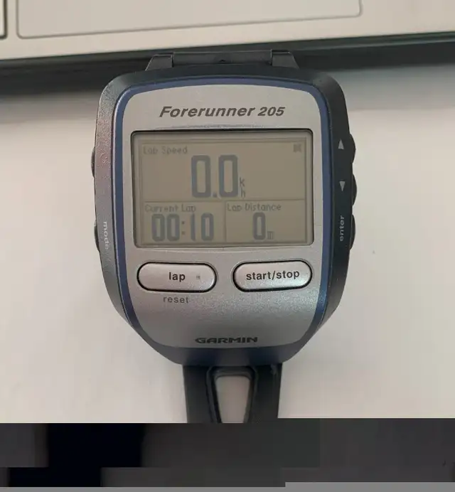 GARMIN Forerunner 205 Watch in Exercise Equipment in City of Toronto - Image 11