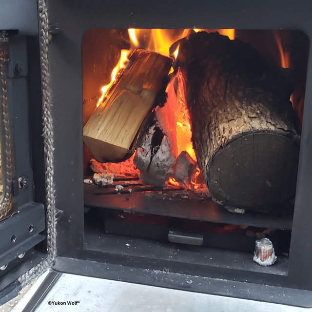 Portable Camping Wood Stove With 3.5L Hot Water Tank (Charlo,PE) in BBQs & Outdoor Cooking in Charlottetown - Image 7