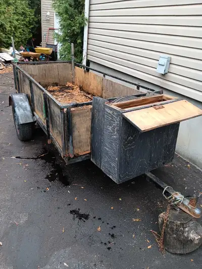 Trailer 39x89 a vendre. Jacques 438-889-6783