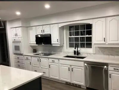 Two bedroom upper level home for rent. Large laundry room, recently renovated kitchen and extra larg...