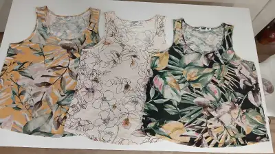 Reitmans Floral Print Tank Tops - Set of 3, Large,Good Condition, View more