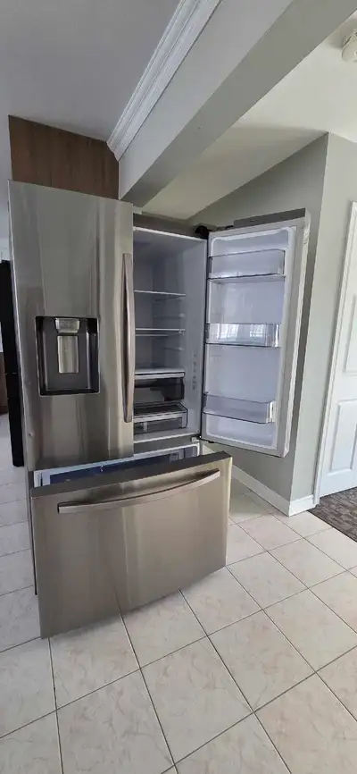 Réfrigérateur Samsung à vendre, View more