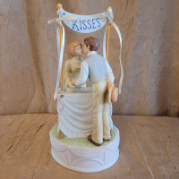 Vintage Ceramic Figurine Enesco Treasured Memories "The Kissing 