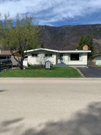 Get your own piece of the mountains. Beautiful, well maintained and well kept 5 bedroom, 2 bath home...
