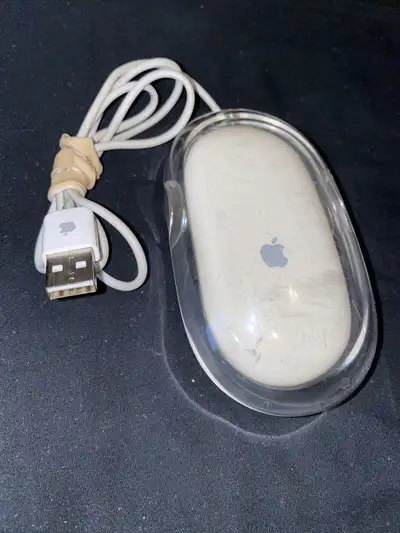 Apple Pro Mouse (M5769) USB Optical Macintosh Apple White/Clear MV2642 It has been tested and functi...