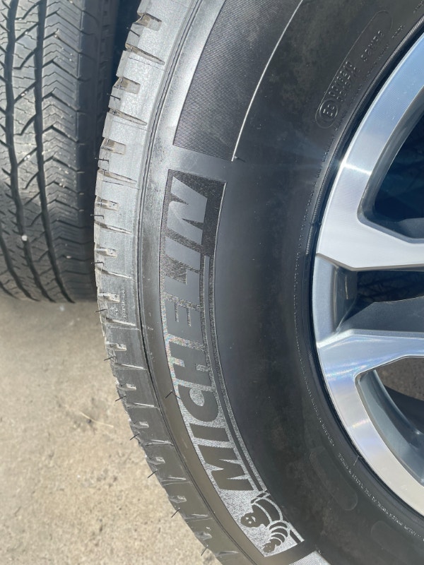 GMC Sierra AT4 , Chevy Silverado 2500\3500 alloy wheels & tires Tires