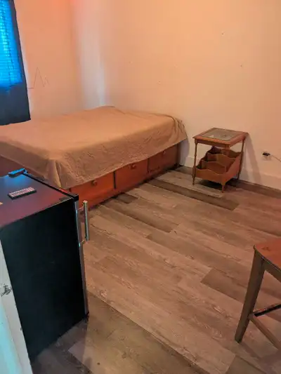 Grande chambre a louer