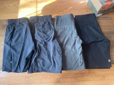 Mens Volcom shorts, View more