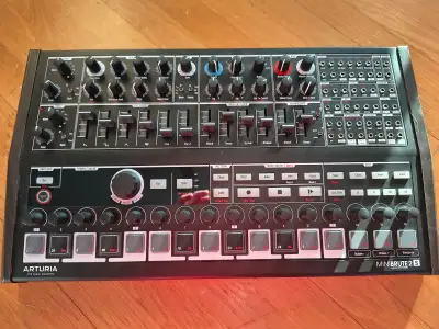 Arturia Minibrute 2S semi modular analog synth/sequencer, View more