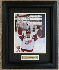 Steve Yzerman Detroit Red Wings Framed Photo