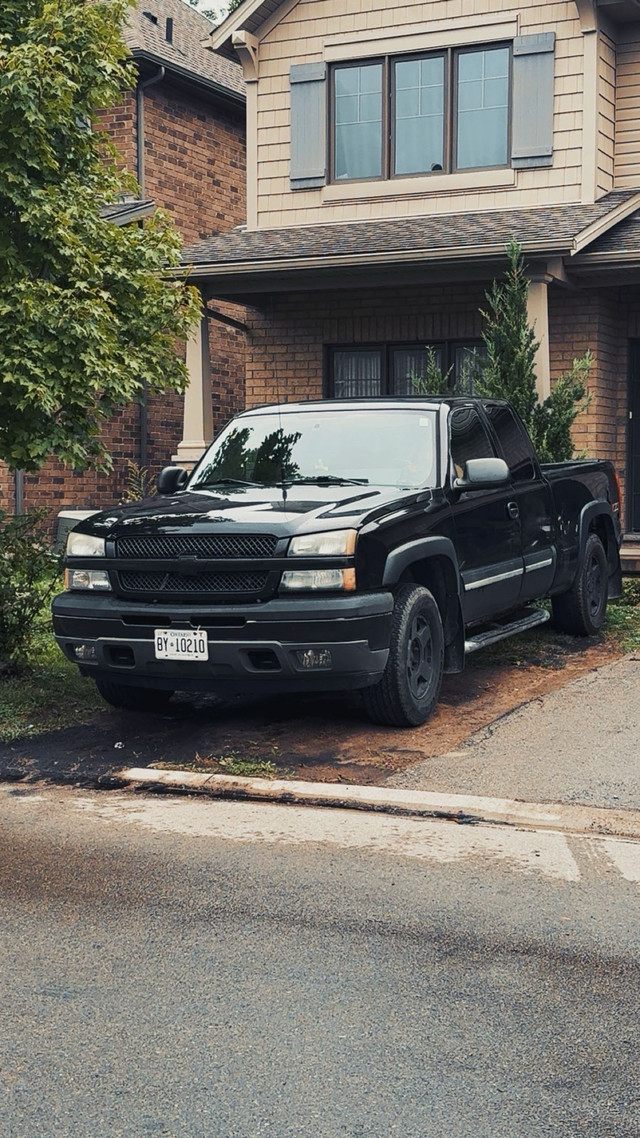 2006 Silverado 1500 for sale in Cars & Trucks in St. Catharines