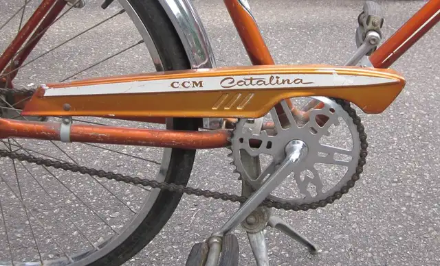 Vintage CCM Catalina bike c. 1967 in Road in Guelph - Image 5